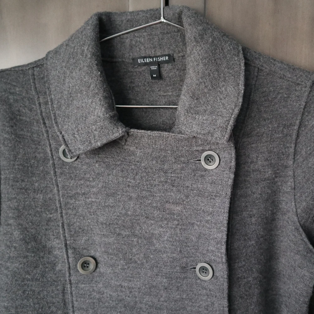Eileen Fisher Felted 96% Merino Wool Pea Coat Sweater M Medium Charcoal Pockets - Picture 9 of 10